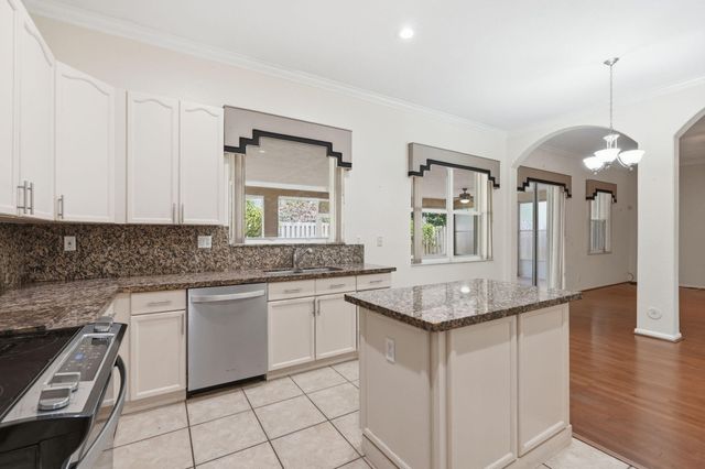3956 Torres Circle, West Palm Beach, FL 33409