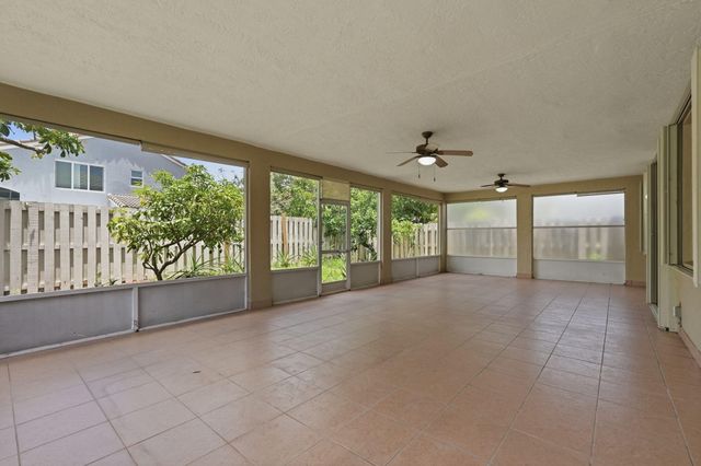 3956 Torres Circle, West Palm Beach, FL 33409