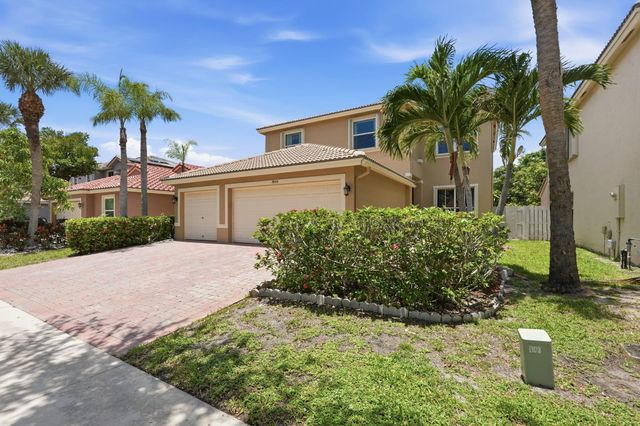 3956 Torres Circle, West Palm Beach, FL 33409