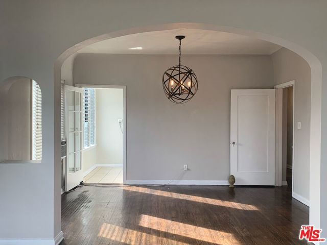 259 S ELM Drive, Beverly Hills, CA 90212