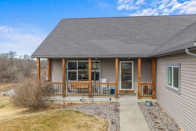 70 Me Me Lane, Reedsburg, WI 53959