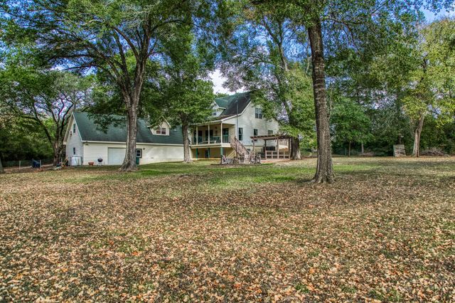 533 Bybee Road, Round Top, TX 78954