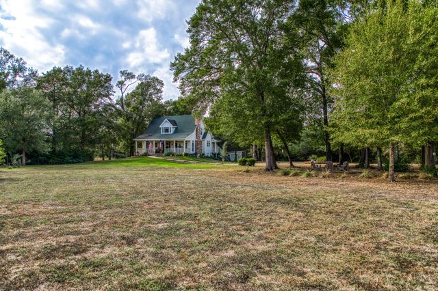 533 Bybee Road, Round Top, TX 78954