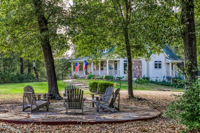 533 Bybee Road, Round Top, TX 78954