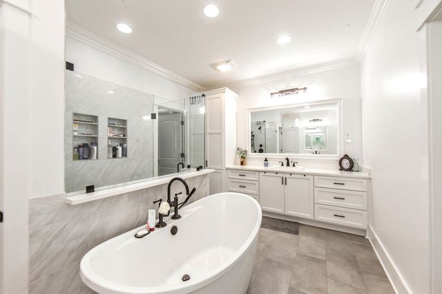 449 Glenwild Dr, Thibodaux, LA 70301