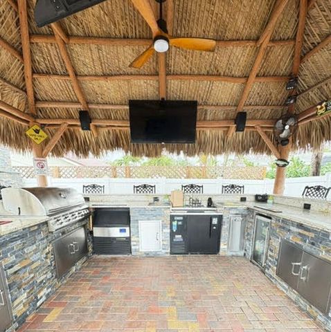 4789 Dolphin Drive, Lake Worth, FL 33463