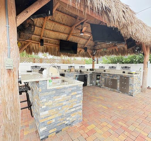 4789 Dolphin Drive, Lake Worth, FL 33463