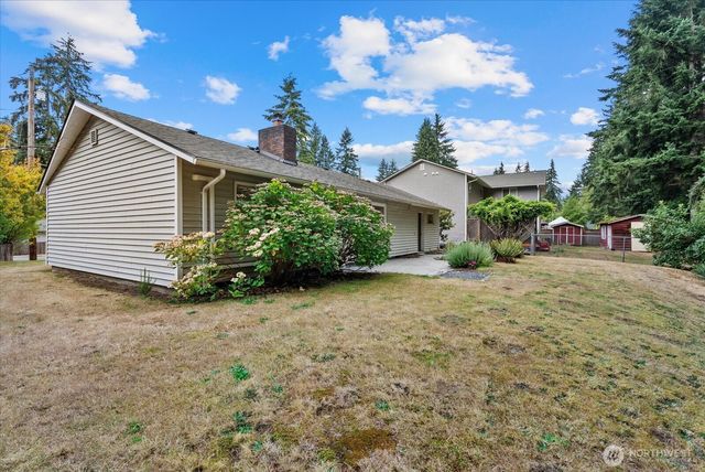 23007 63rd Avenue W, Mountlake Terrace, WA 98043