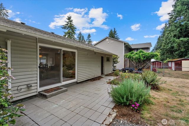 23007 63rd Avenue W, Mountlake Terrace, WA 98043