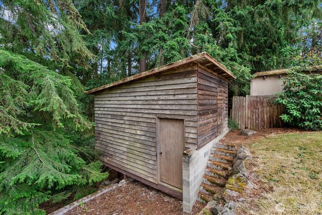 23007 63rd Avenue W, Mountlake Terrace, WA 98043