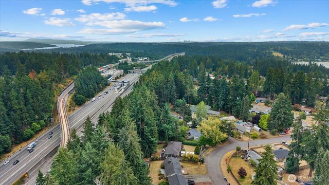 23007 63rd Avenue W, Mountlake Terrace, WA 98043