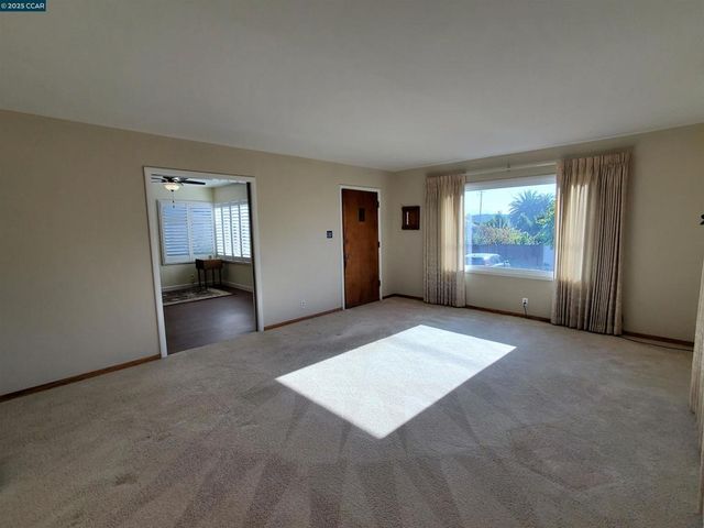 3615 3615 Natalie Ct, Richmond, CA 94805