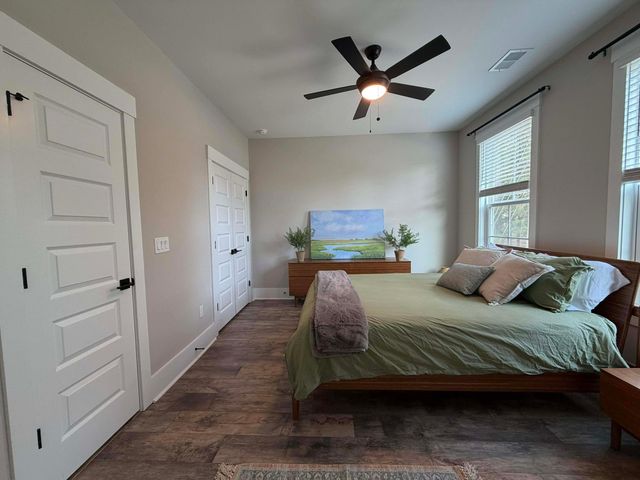 1578 Periwinkle Drive, Mount Pleasant, SC 29466