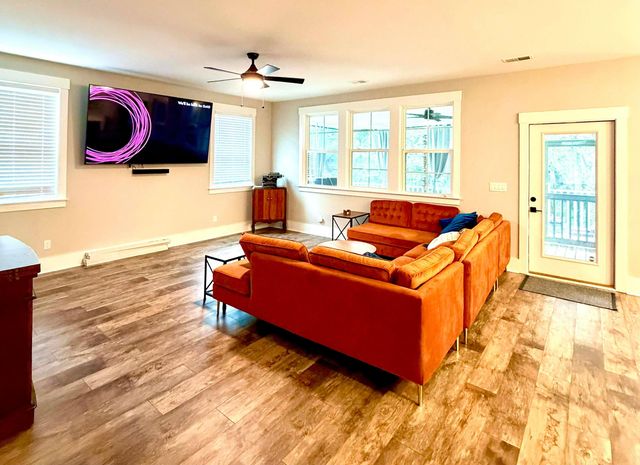 1578 Periwinkle Drive, Mount Pleasant, SC 29466