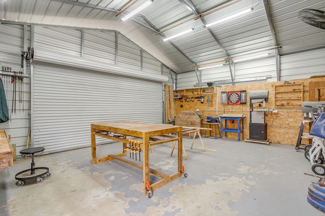 13740 County Road 4041, Scurry, TX 75158