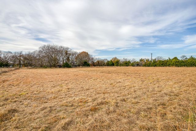 13740 County Road 4041, Scurry, TX 75158