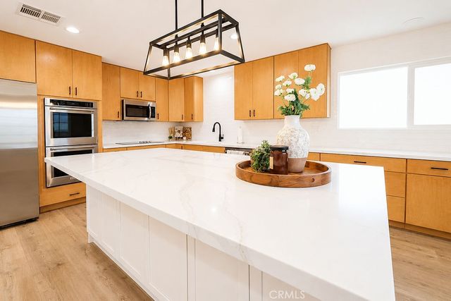 1404 Highridge Street, Riverside, CA 92506