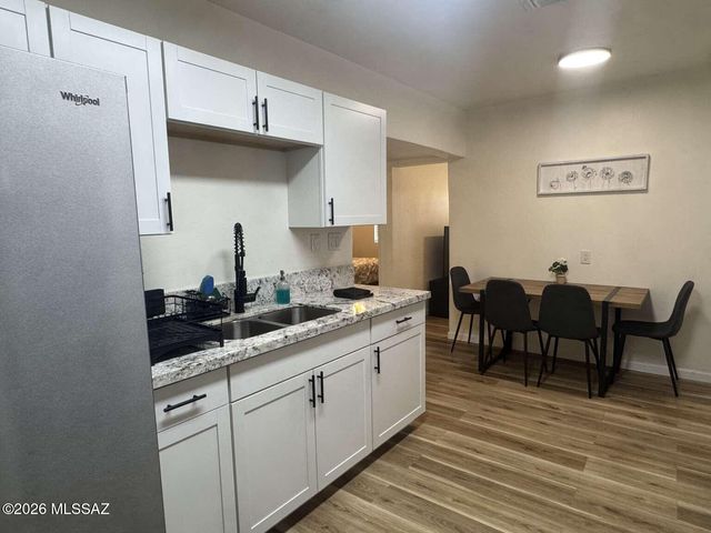 2846 N Castro Avenue, Tucson, AZ 85705