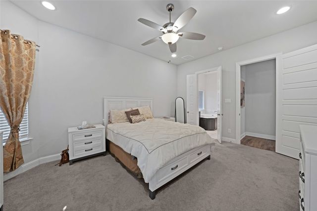 2812 Creswick Drive, Mansfield, TX 76084