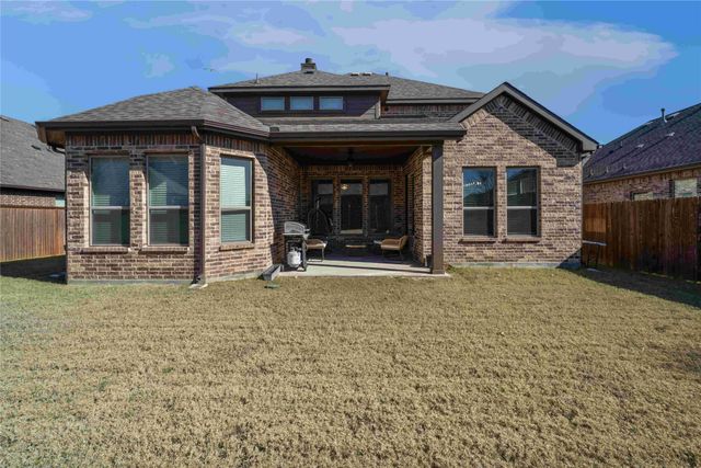 2812 Creswick Drive, Mansfield, TX 76084
