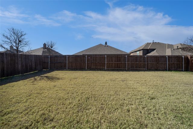 2812 Creswick Drive, Mansfield, TX 76084
