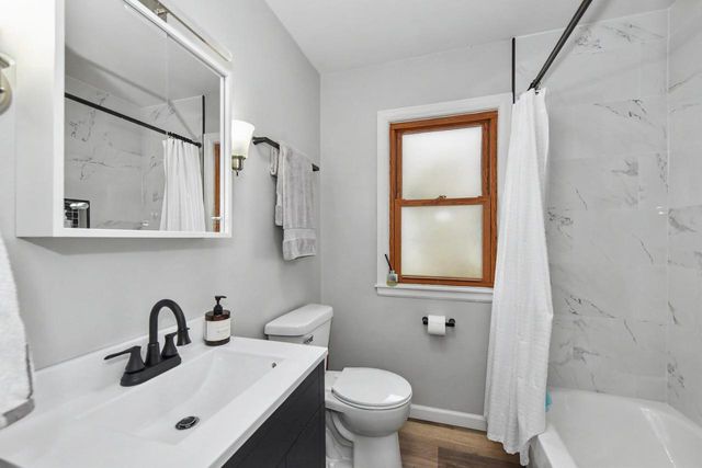 4113 S Austin STREET, Milwaukee, WI 53207