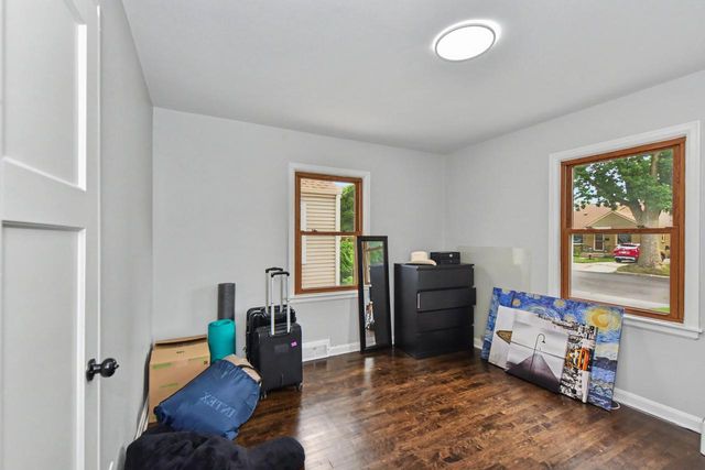 4113 S Austin STREET, Milwaukee, WI 53207