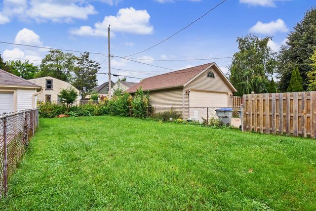 4113 S Austin STREET, Milwaukee, WI 53207