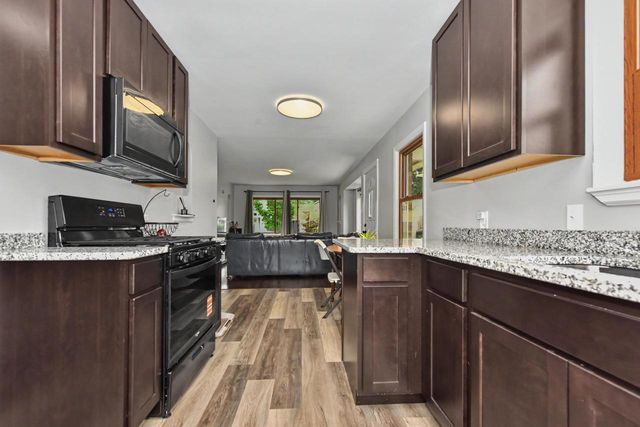 4113 S Austin STREET, Milwaukee, WI 53207
