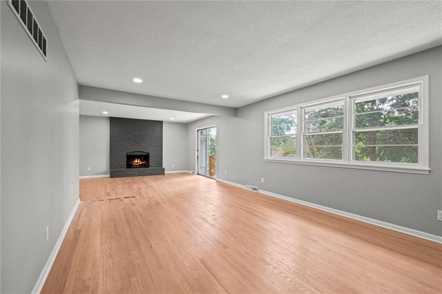 6100 Englewood Avenue, Raytown, MO 64133