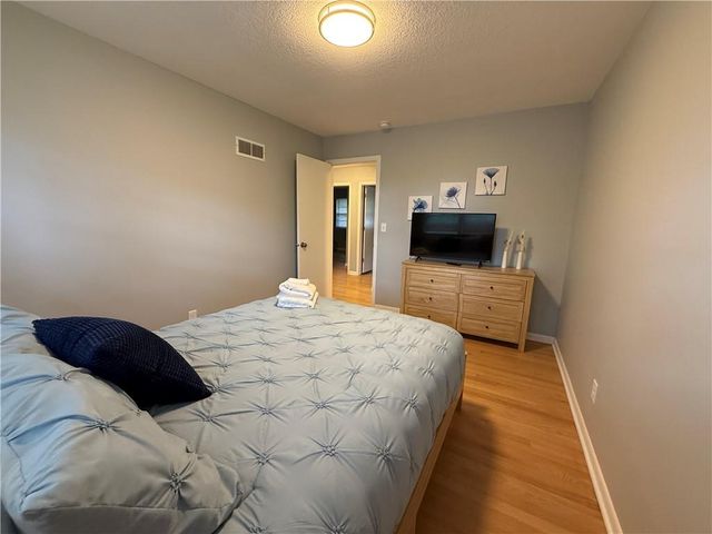 6100 Englewood Avenue, Raytown, MO 64133