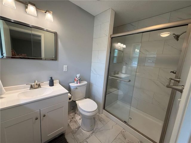 6100 Englewood Avenue, Raytown, MO 64133