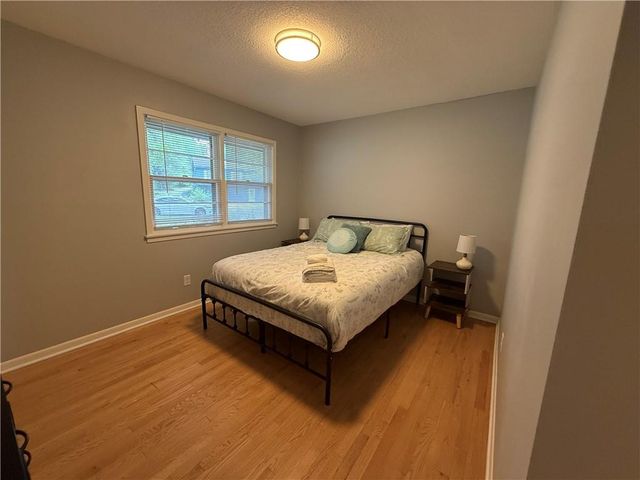 6100 Englewood Avenue, Raytown, MO 64133