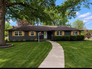 6100 Englewood Avenue, Raytown, MO 64133