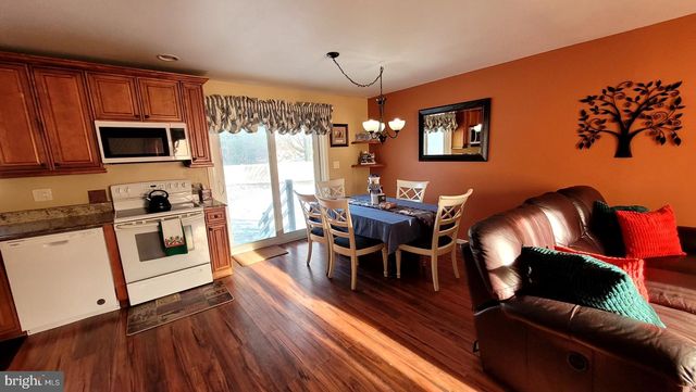 3 LAUFFER LN, Sewell, NJ 08080