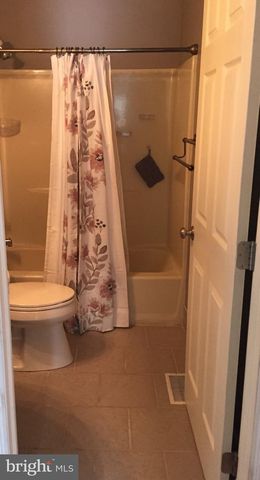 3 LAUFFER LN, Sewell, NJ 08080