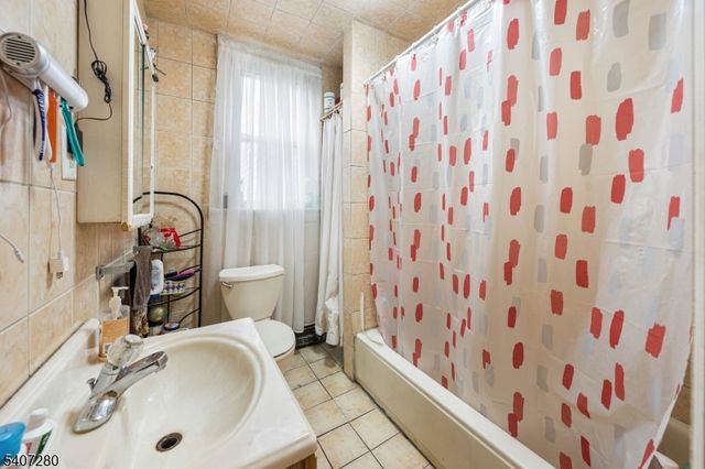 85 Arlington Ave, Jersey City, NJ 07305