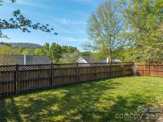 171 Rolling Meadow Road, Fletcher, NC 28732