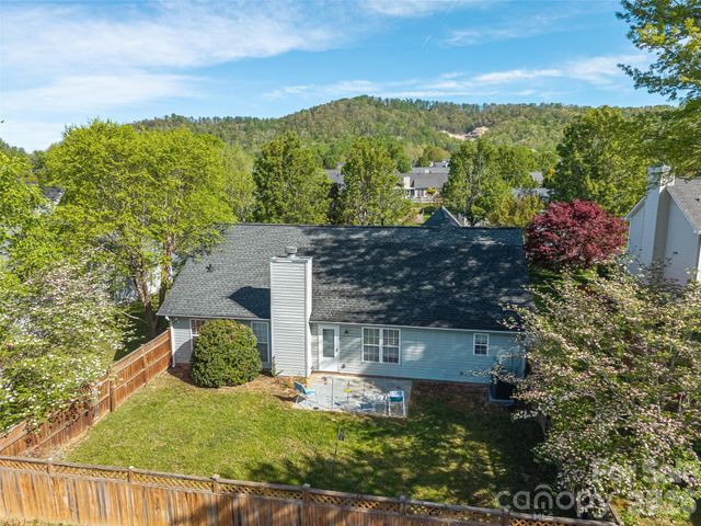 171 Rolling Meadow Road, Fletcher, NC 28732