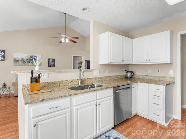 171 Rolling Meadow Road, Fletcher, NC 28732