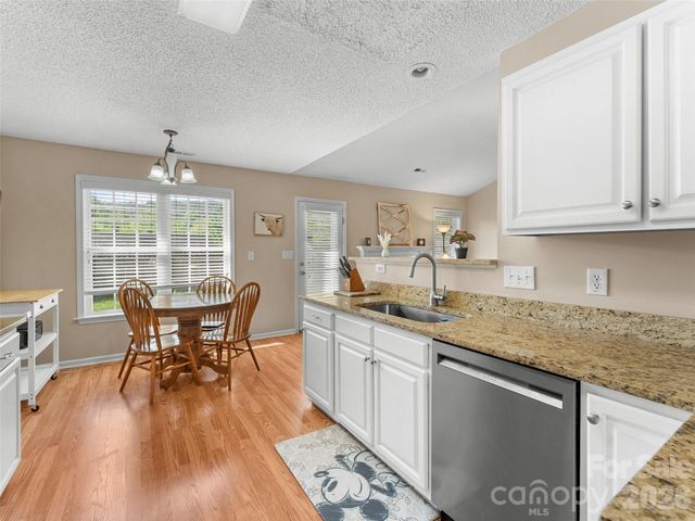 171 Rolling Meadow Road, Fletcher, NC 28732