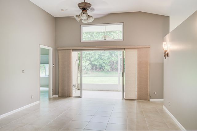 7774 Stirling Bridge Boulevard S, Delray Beach, FL 33446