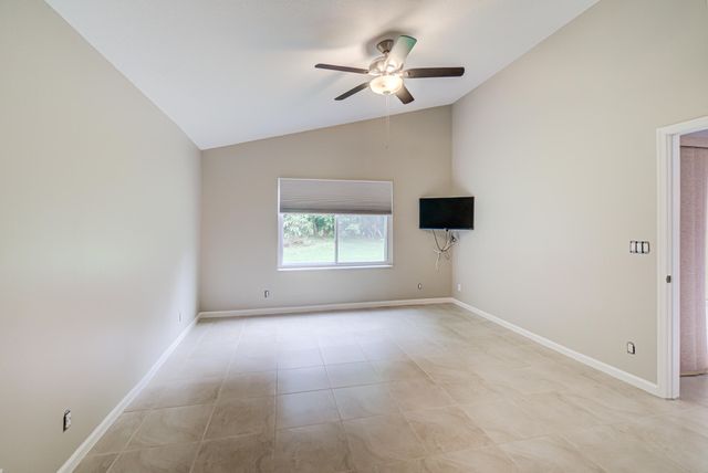 7774 Stirling Bridge Boulevard S, Delray Beach, FL 33446