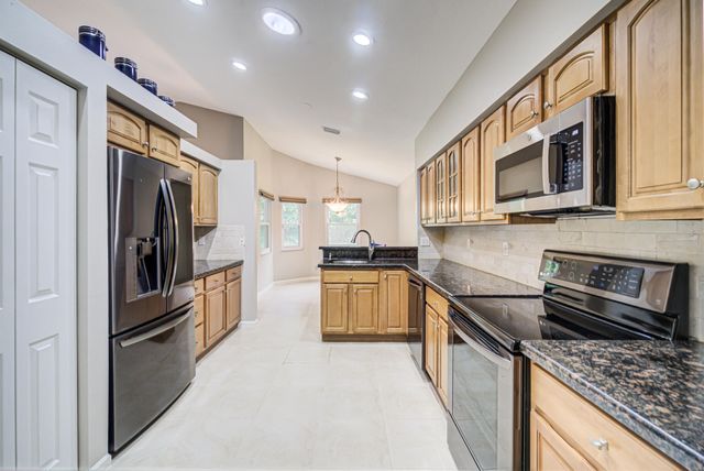 7774 Stirling Bridge Boulevard S, Delray Beach, FL 33446