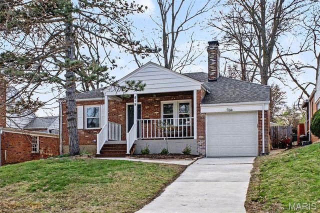 819 Blossom Lane, Rock Hill, MO 63119