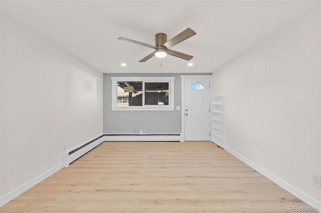 6534 W 14th Avenue, Lakewood, CO 80214