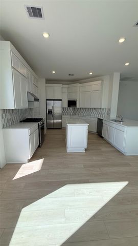 31111 Riley Heights Drive, Fulshear, TX 77441