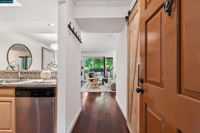2530 Oak Rd 201, Walnut Creek, CA 94597