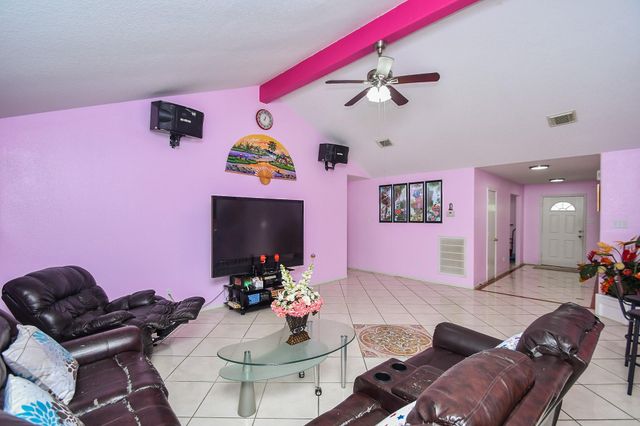 7926 Westington Lane, Houston, TX 77040