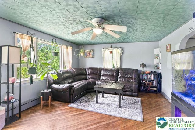 1644 Moselem Springs, Richmond Twp, PA 19526